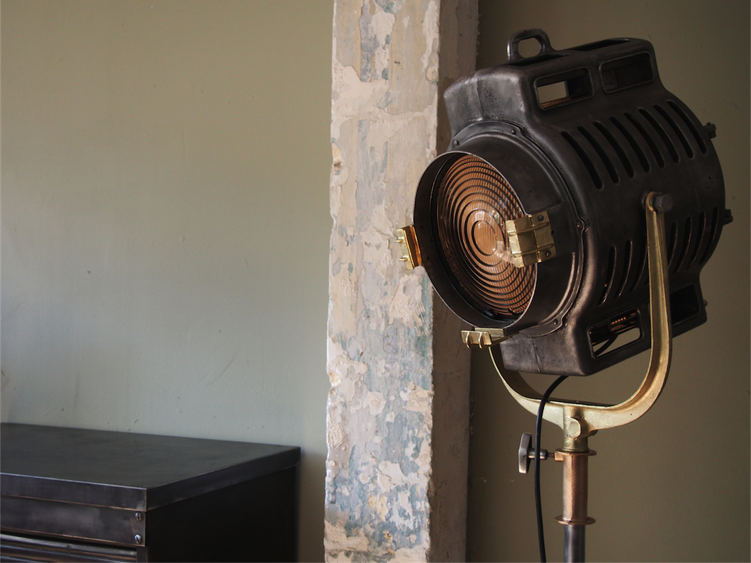 grand projecteur cinema MOLE RICHARDSON studio PINWOOD – Image 24