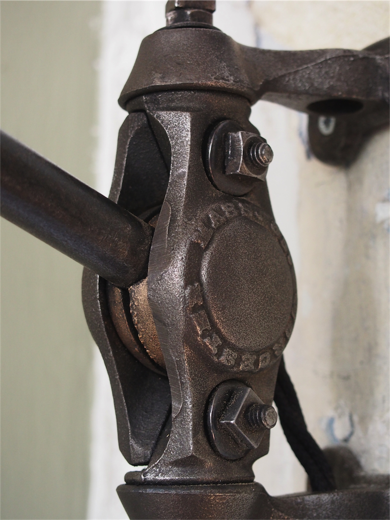 Rare Lampe O.C. White Industrielle fixation murale applique la lampe de reference a new york dans les loft – Image 8