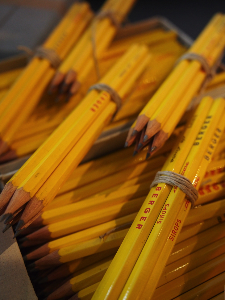 lot 7 crayon papier publicitaire berger stock vintage – Image 7