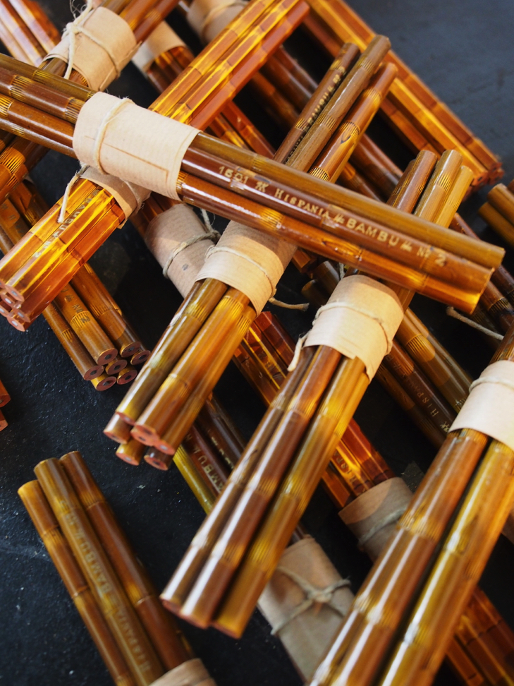 lot 7 crayon papier bambou stock vintage – Image 2