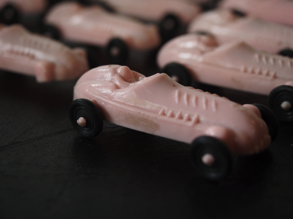 petite voiture de course plastique stock vintage – Image 4