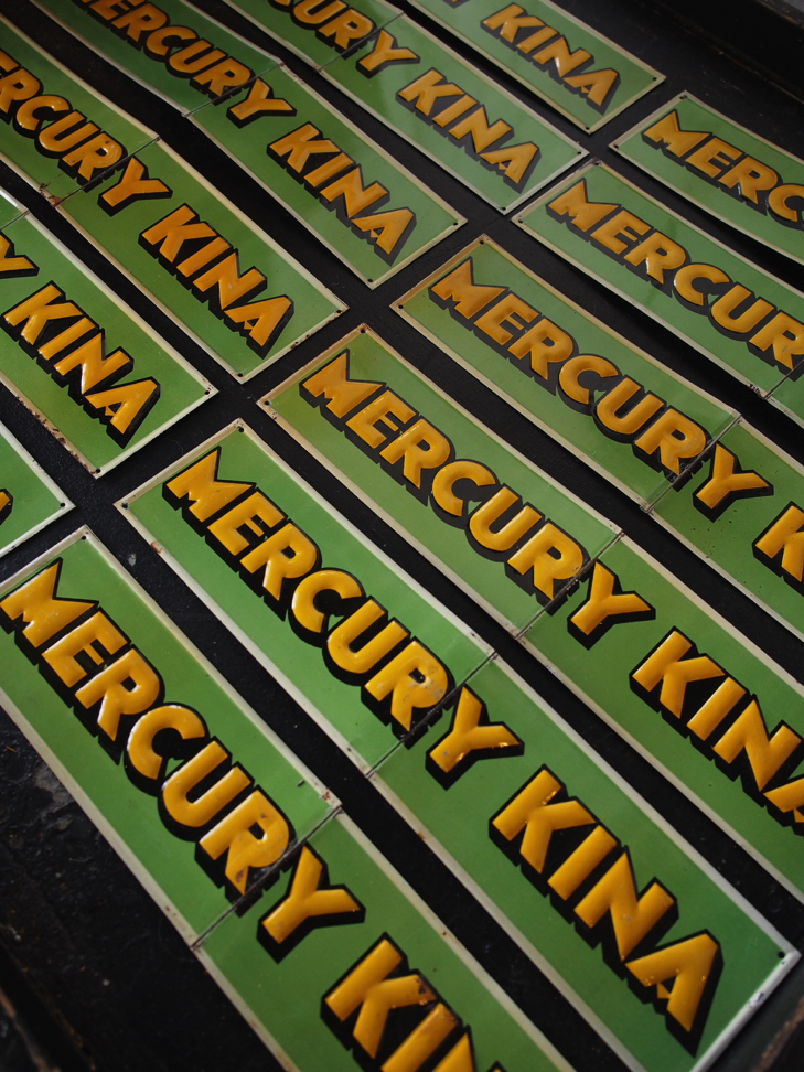 plaque publicitaire mercury kina stock vintage – Image 2