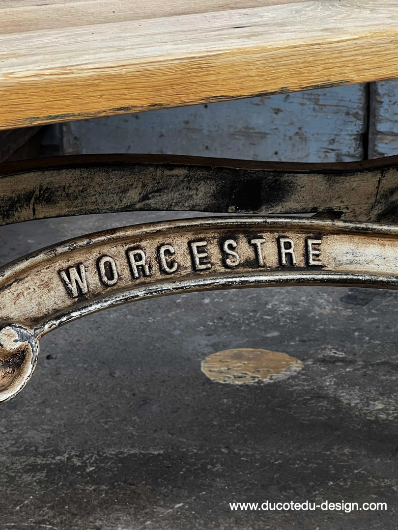 table industrielle plateau ancien chene massif pietement fonte patine americain – Image 21