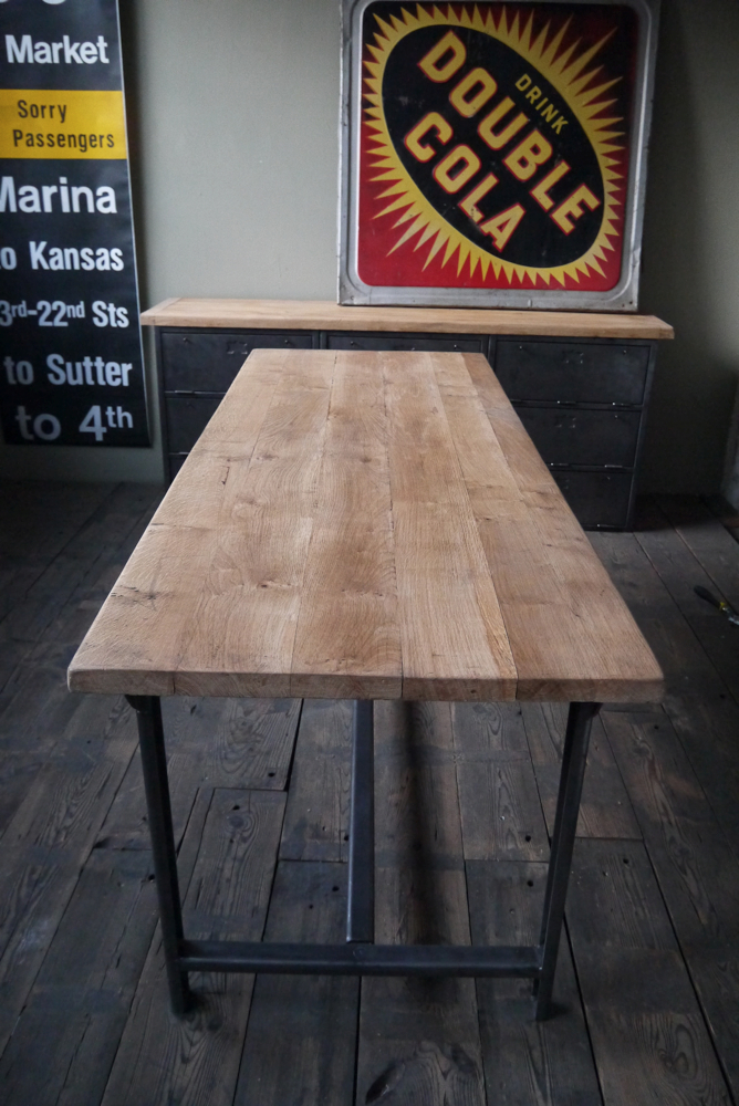 Table ou bureau metal industriel militaire plateau chene massif – Image 3