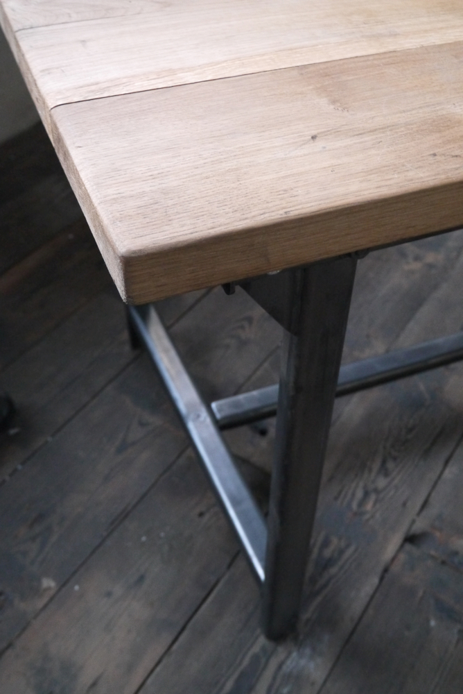 Table ou bureau metal industriel militaire plateau chene massif – Image 11