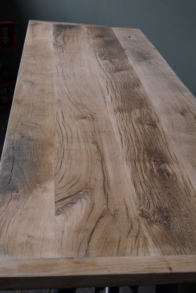 grande table industrielle plateau chene massif pietement fonte systeme monte et baisse – Image 6