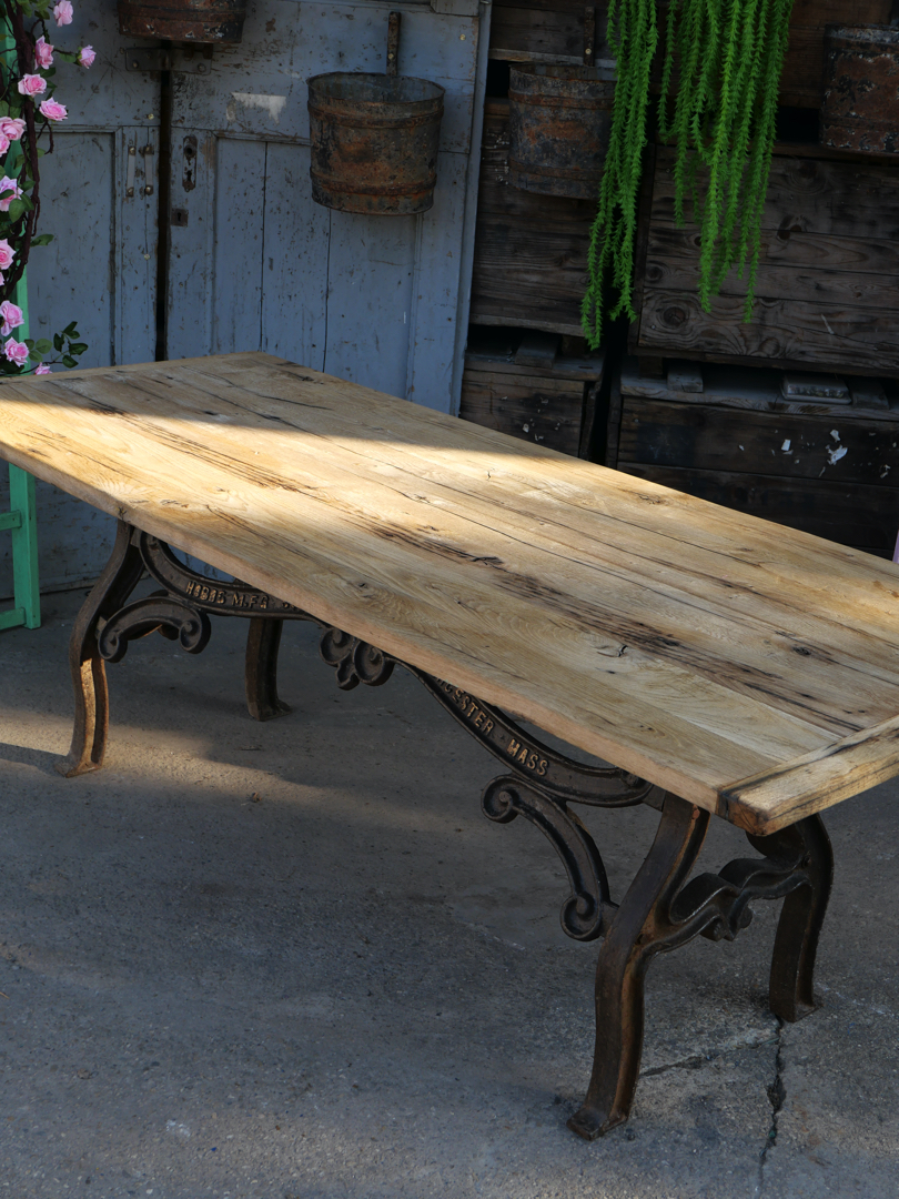 table industrielle plateau ancien chene massif pietement fonte americain – Image 4