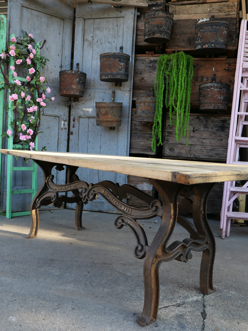 table industrielle plateau ancien chene massif pietement fonte americain – Image 3