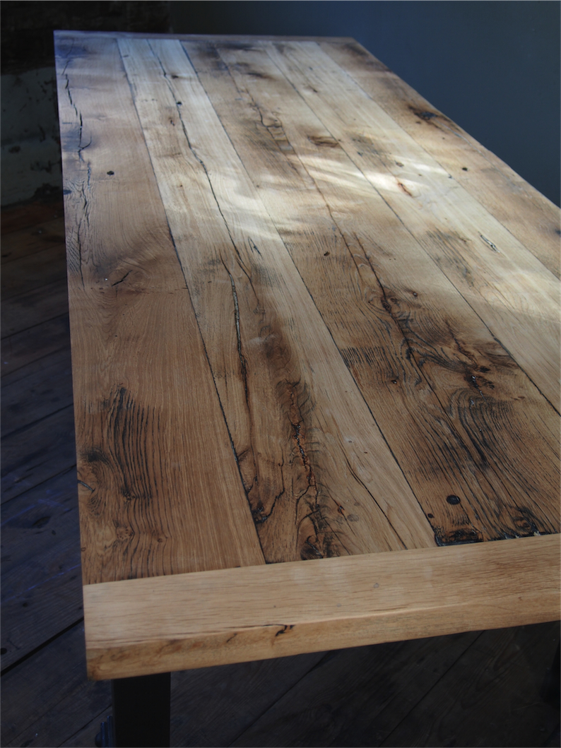 grande table industrielle plateau chene massif pietement metal Eiffel – Image 11