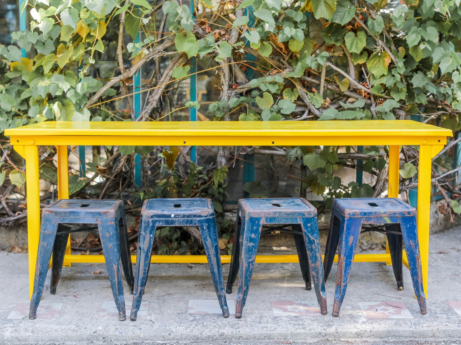 Table militaire metal bureau industrielle peinture epoxy jaune – Image 11