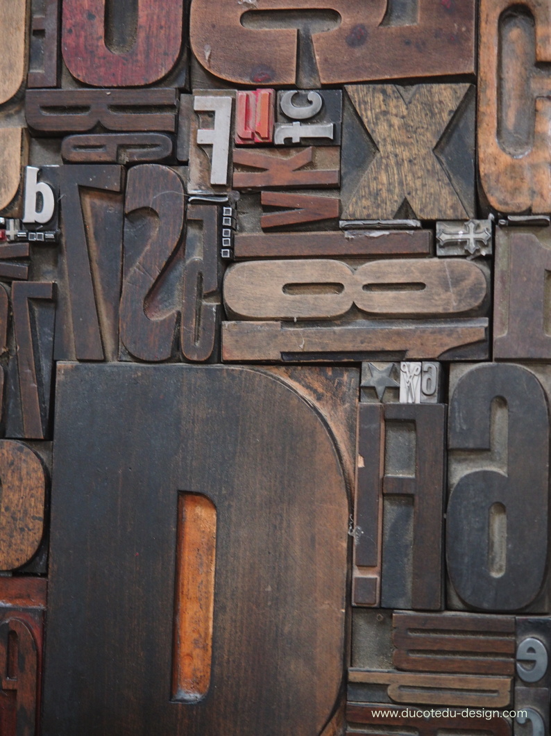 grand tableau ancien caractere d'imprimerie – Image 10