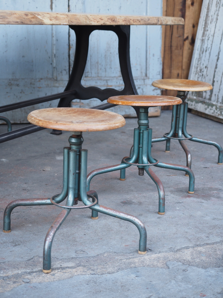 tabouret industriel metal et bois – Image 2