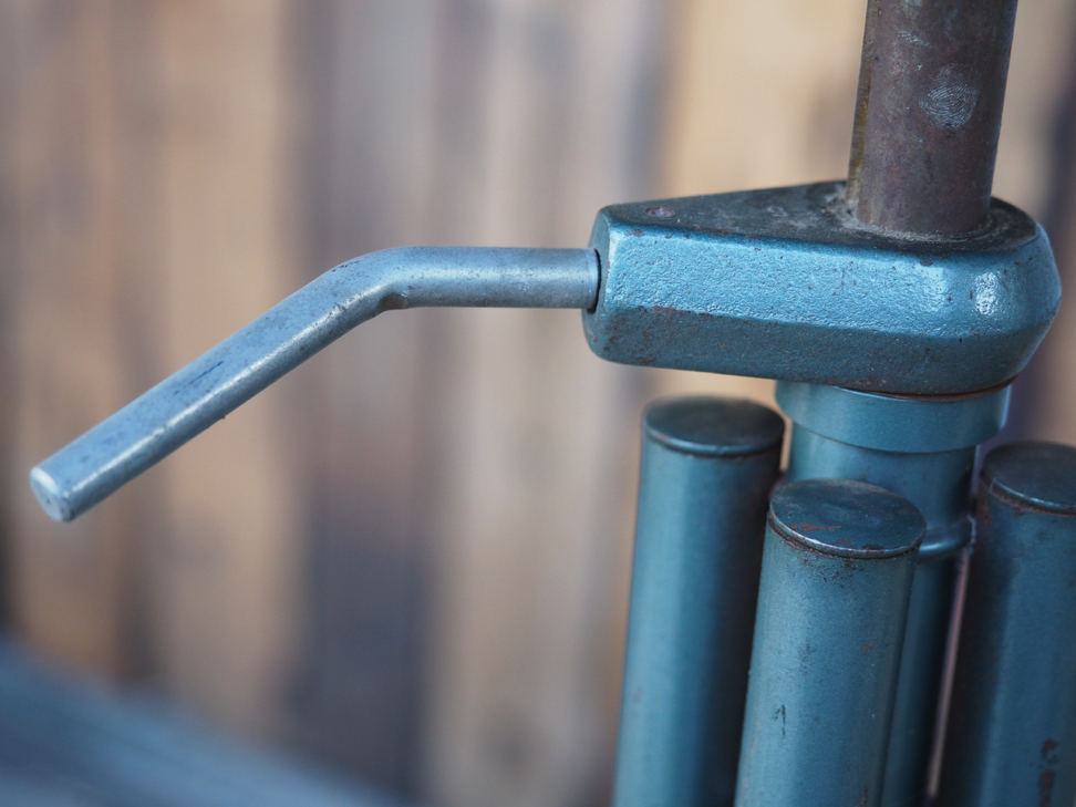 tabouret industriel metal et bois – Image 15