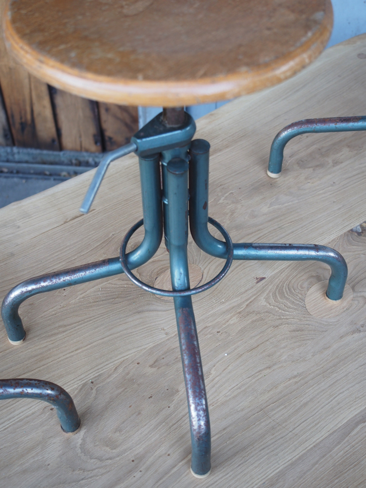 tabouret industriel metal et bois – Image 16