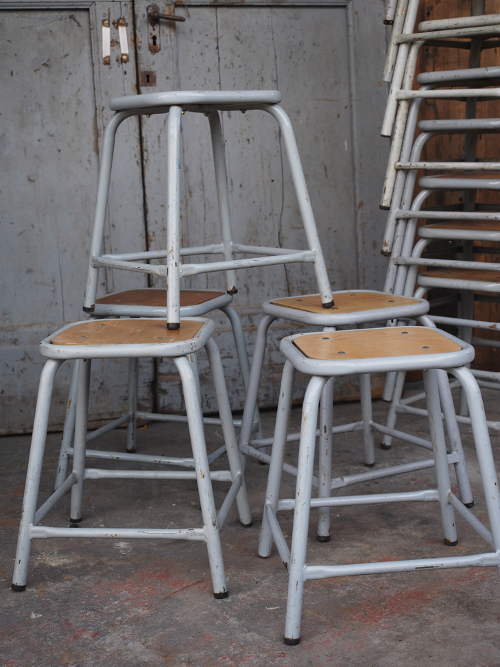 tabouret industriel metal et bois – Image 4