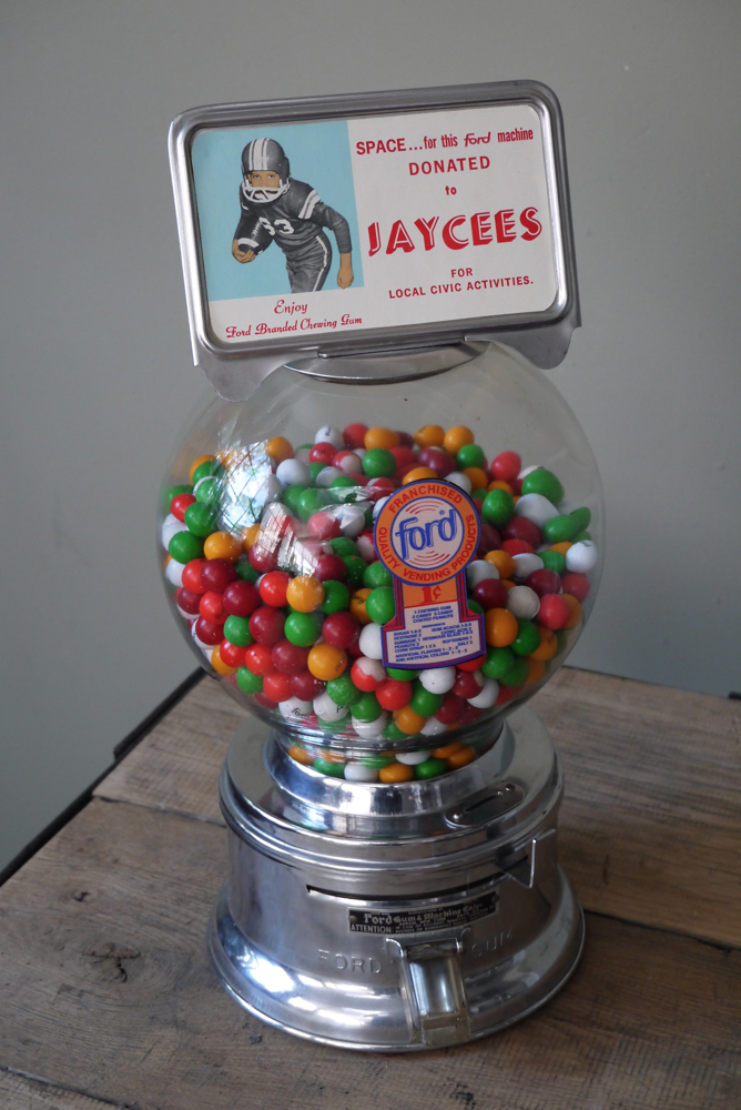 Distributeur à bonbon Ford Ball Gum 1950 jaycees – Image 2