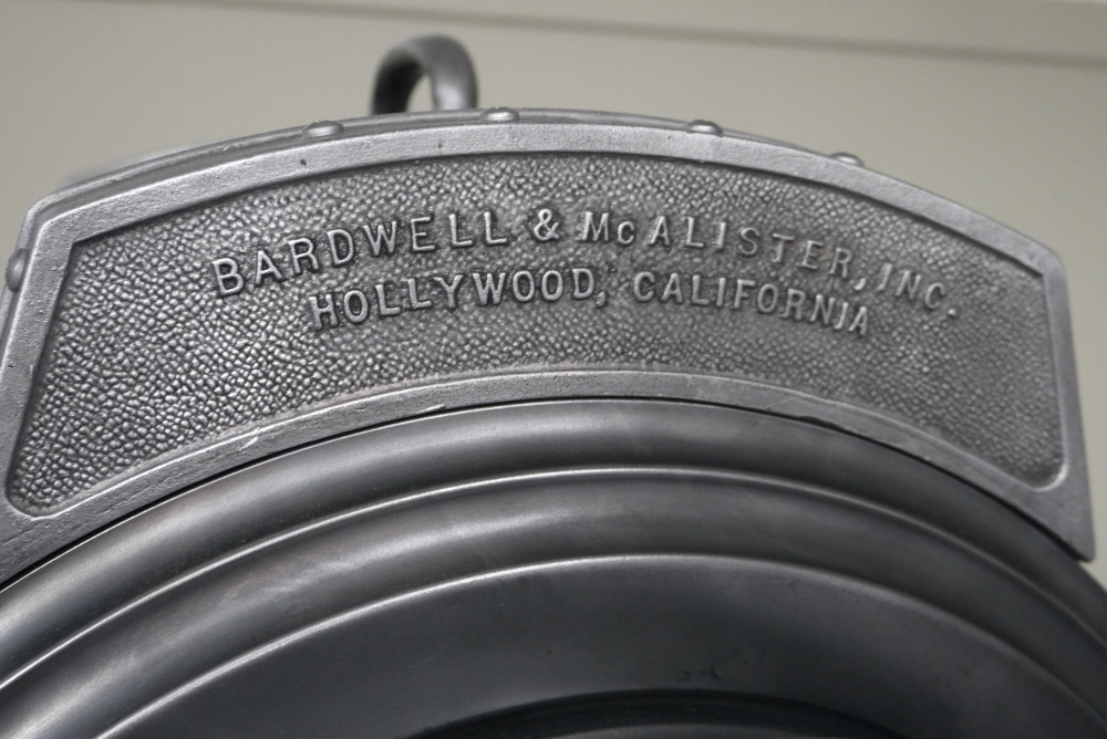 Rare tres gros projecteur cinema MCALISTER des studios Hollywood Californie – Image 9