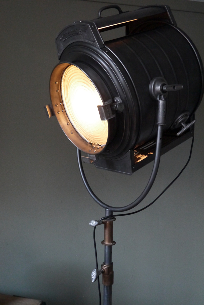 Rare tres gros projecteur cinema MCALISTER des studios Hollywood Californie – Image 19