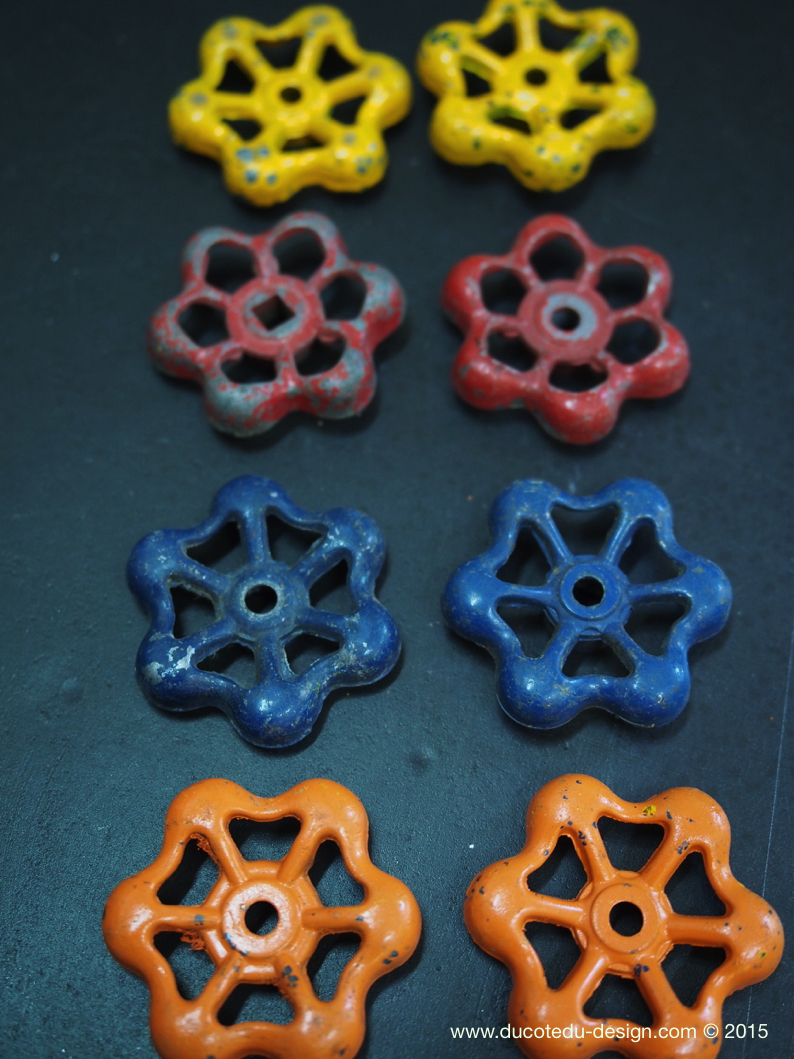 Lot d'anciennes vannes d'usine, ideal en bouton de tiroir indus – Image 4