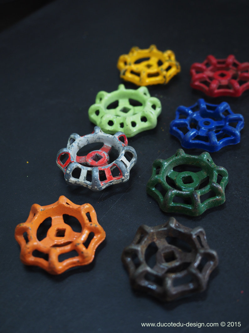 Lot d'anciennes vannes d'usine, ideal en bouton de tiroir indus – Image 5