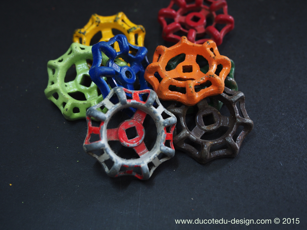 Lot d'anciennes vannes d'usine, ideal en bouton de tiroir indus – Image 6