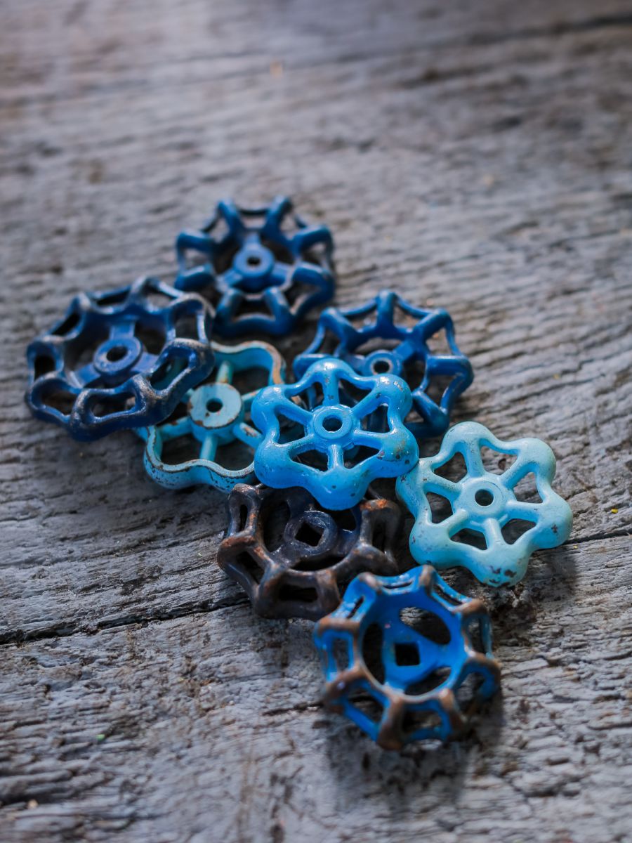 Lot d'anciennes vannes d'usine, ideal en bouton de tiroir indus – Image 3