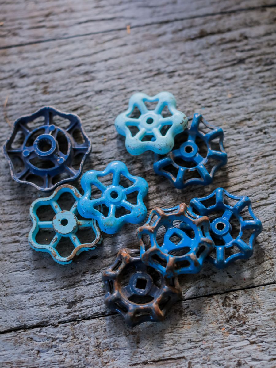 Lot d'anciennes vannes d'usine, ideal en bouton de tiroir indus – Image 5