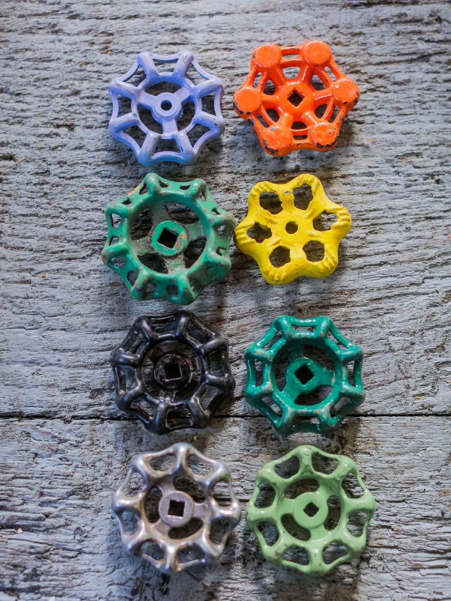 Lot d'anciennes vannes d'usine, ideal en bouton de tiroir indus – Image 2