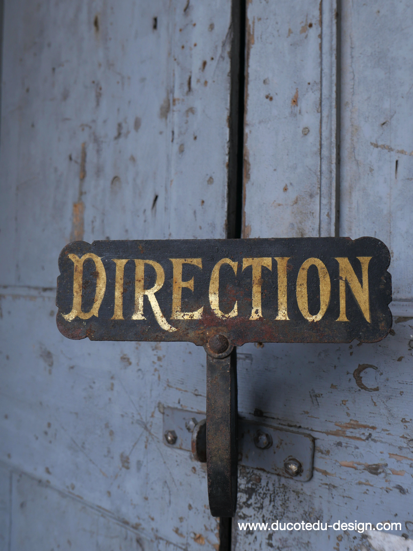 ancienne enseigne metal d'usine Direction – Image 2