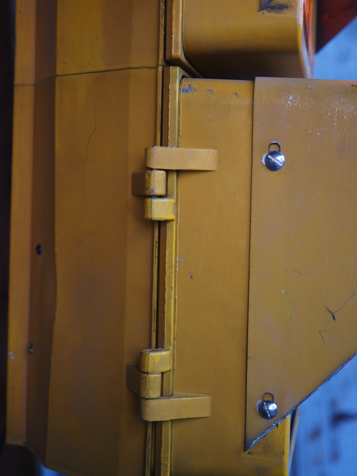 New York feu dont walk americain vintage USA jaune d'origine avec fixations murale – Image 9