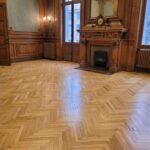 Rénovation de Parquet ancien en Chêne Massif à Bâton Rompu
