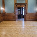 Rénovation de Parquet ancien en Chêne Massif à Bâton Rompu