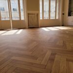 Ponçage vitrification de parquet et pose collée de parquet Listone Giordano Biancospino NaturPlus2 pour la cuisine