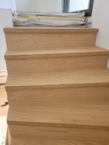 Habillage sur mesure d'escalier