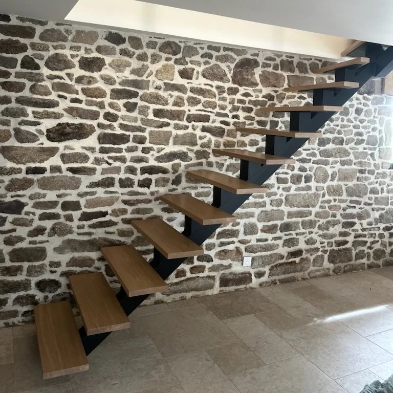 Création d'un escalier à limon central