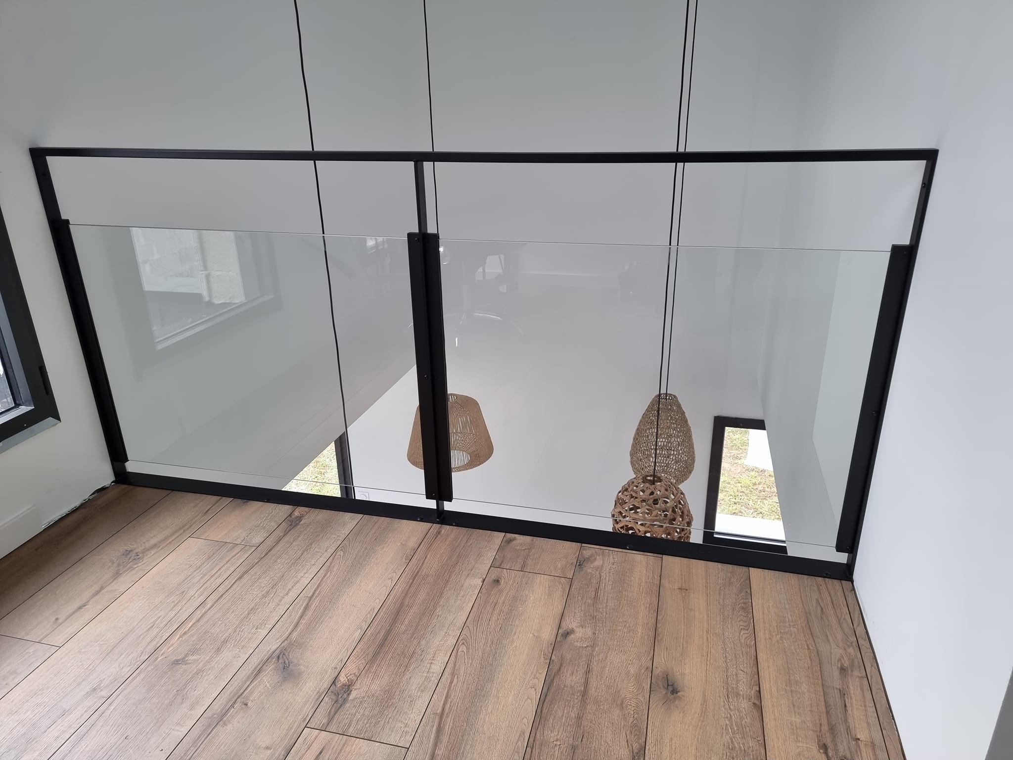 Garde-corps acier et verre sécurite