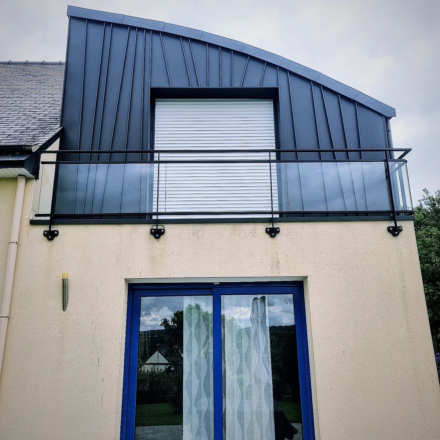 garde-corps pour un extérieur moderne1