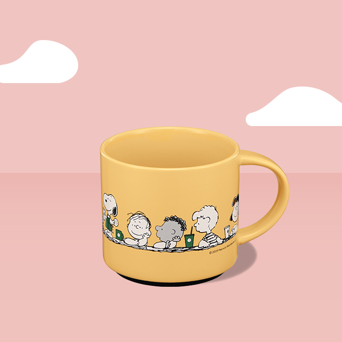 Mug de la collection Starbucks x Peanuts